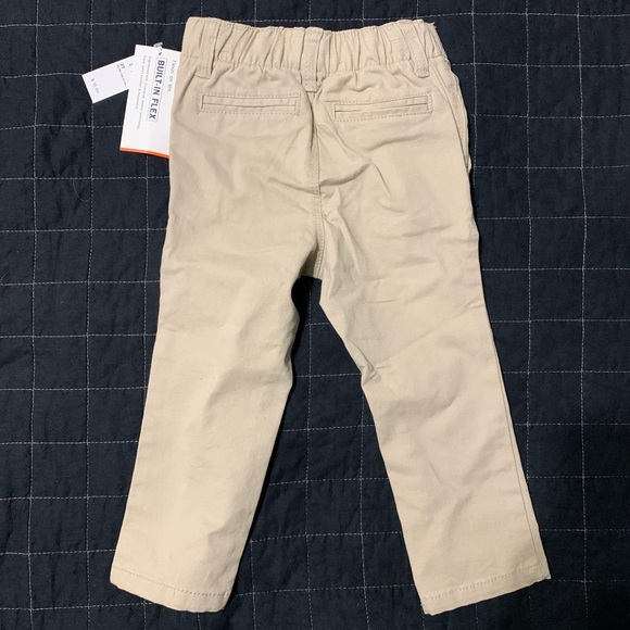 Old Navy Boys Skinny Pants & Graphic Tee - Picture 5 of 6